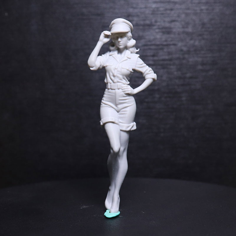 Gold 6138 - 1/24 7,5 cm Niepomalowana żywiczna miniaturowa
